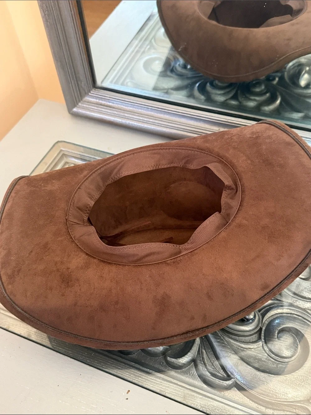 Cattleman Style Brown Faux Suede Velvety Cowboy Hat Western Accessory